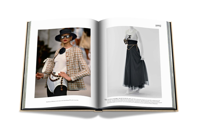 CHANEL | THE IMPOSSIBLE COLLECTION - Chanel - Inside Spread
