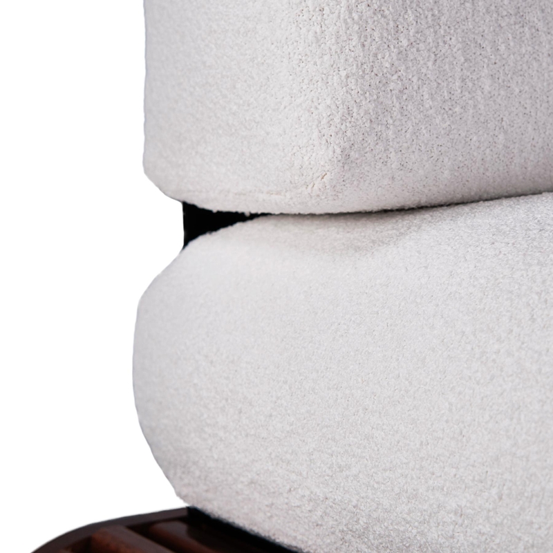 SOFA SINGLE - Cream Sofa Single - Close up