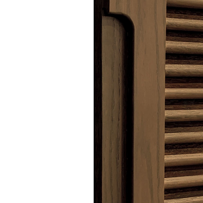 CABINET SINGLE - LOUVER DOOR - Grooved Handle - Close Up